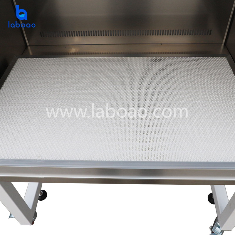 30% Air Exhaust 70% Air Recirculation Biological Safety Cabinet
