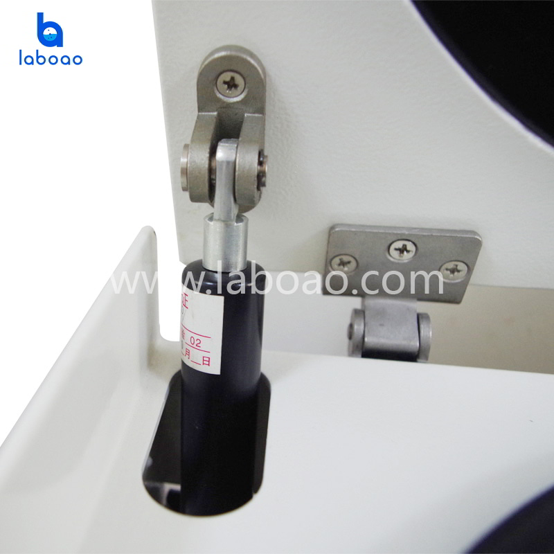 LR-5A Refrigerated low speed centrifuge
