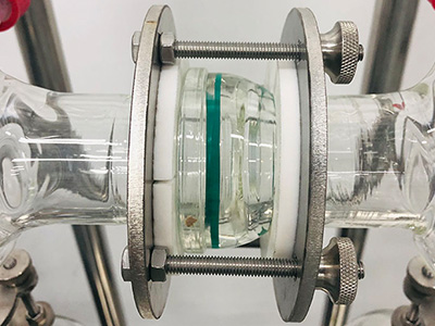 B Series Short Path Wiped Film Evaporator Molecular Distillation detail - The ball-shaped ground connection can better improve the vacuum degree.